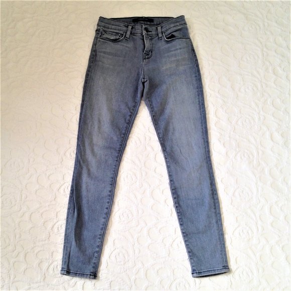 J Brand Capri Denim Jeans In Strobe Wash Made in USA - Picture 3 of 13